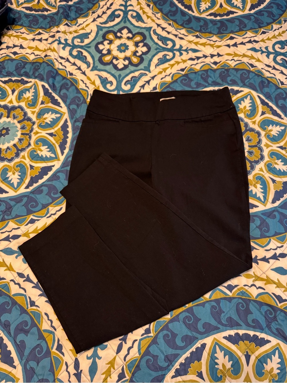 Van Heusen Black Women's Dress Pants